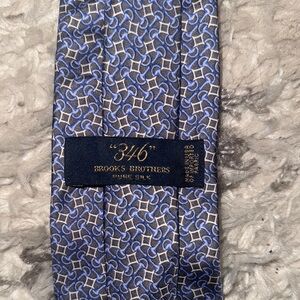 Brooks Brothers Blue and Gray Paisley Silk Tie